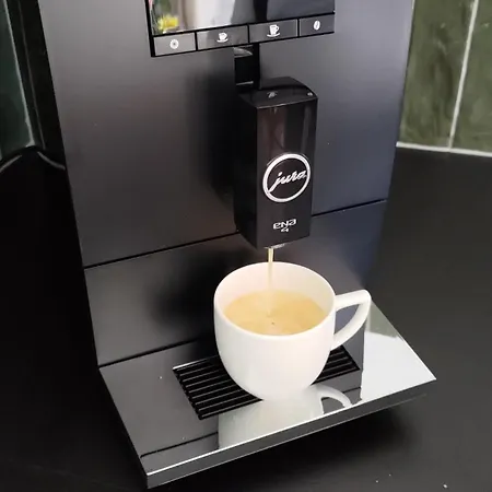 Srebrna Chata, Gory Izerskie, Izerska Laka