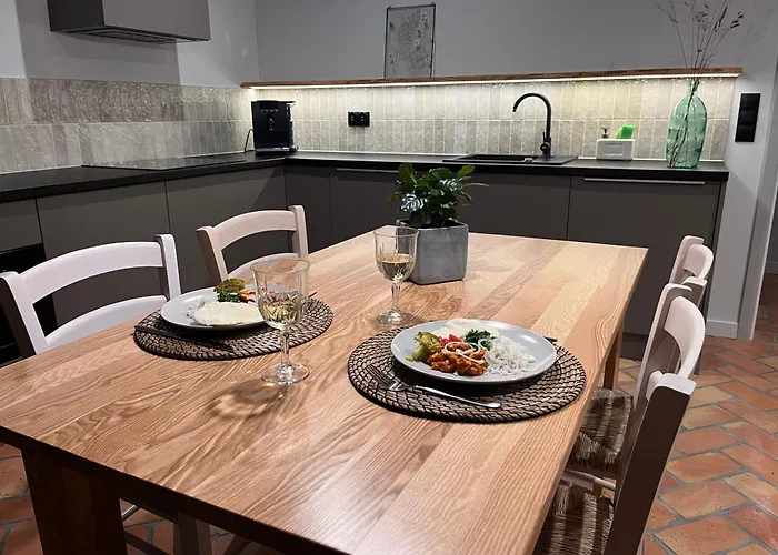 Srebrna Chata, Gory Izerskie, Izerska Laka Apartment Wolimierz